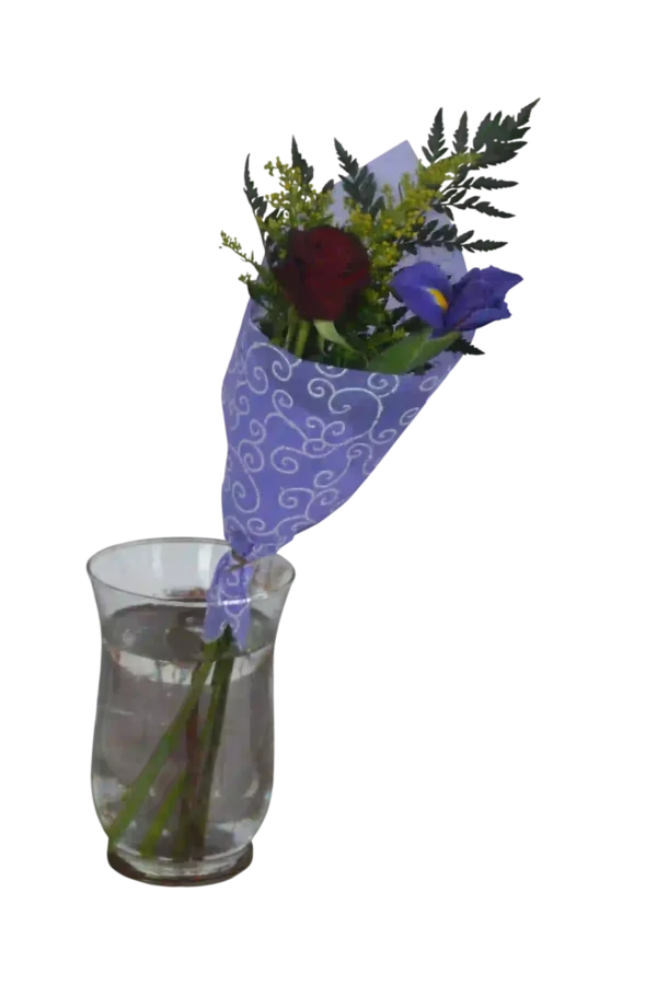 Ramo Romántico “Noche Azul” · Rosa y Iris